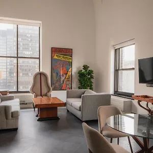 The Manhattan Club Otel